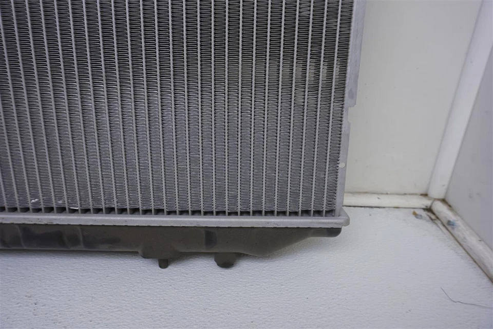 Radiador de transmisión automática Nissan Altima 1993-1997 21460-0Z000 *mercado de accesorios Foto 3 de 4