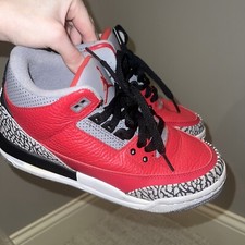 Size 5 - Jordan 3 Retro SE Mid Unite