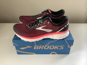 brooks ghost 11 womens black