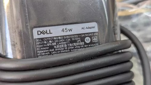 USB-C Laptop Charger 45W replacement - Multiple Uses 5V/9V/15V/20V 3A/2.25A - Picture 2 of 15