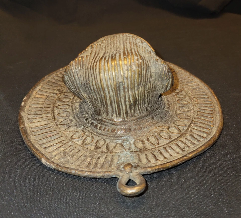 ANTIGUO TRADICIONAL INDIO BRONCE COLGANTE DE PARED CABEZA DE CARNERO DIOS AGNI CON SURYA RARO Foto 4 de 4