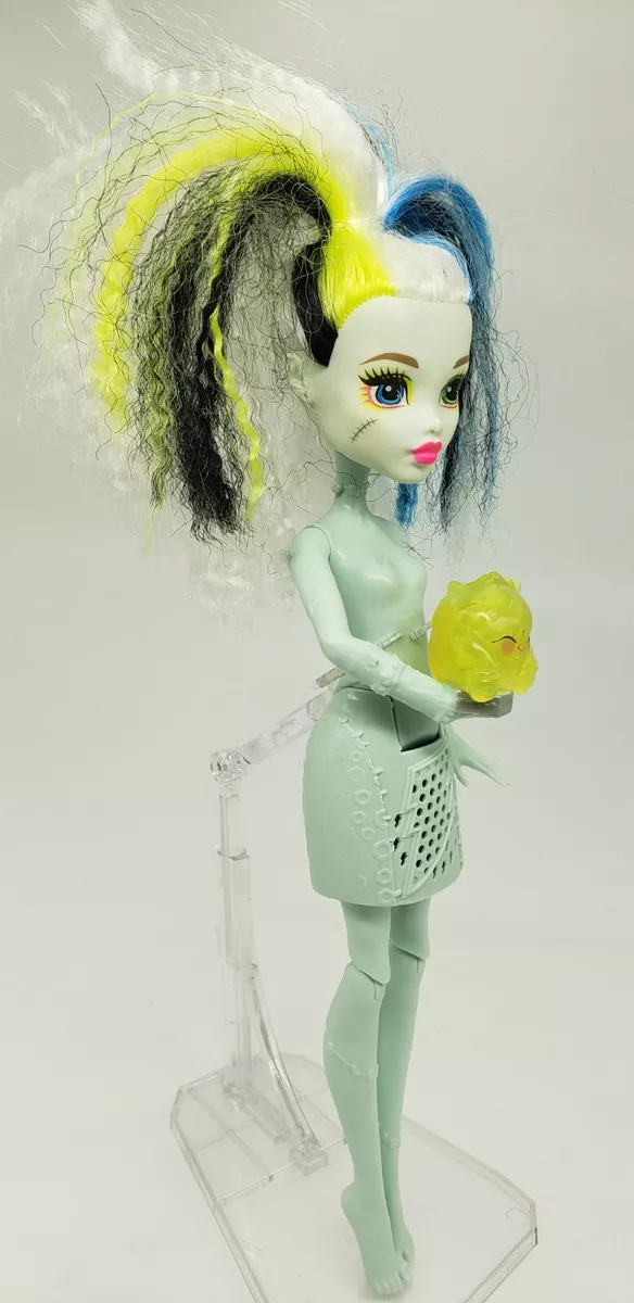 Monster High ♥ Frankie Stein (choque eletrizante) ♥ – Juliana