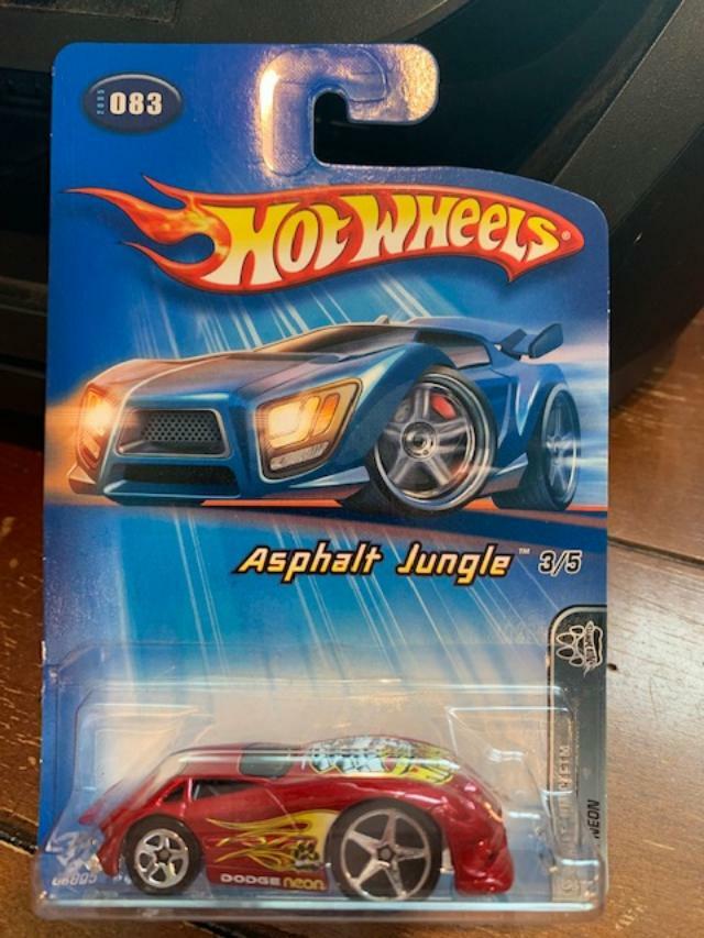 2005 Hot Wheels Asphalt Dodge Neon #83
