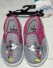 Disney Baby Toddler Size 4 Slip-on Shoes Minnie Mickey Kissing