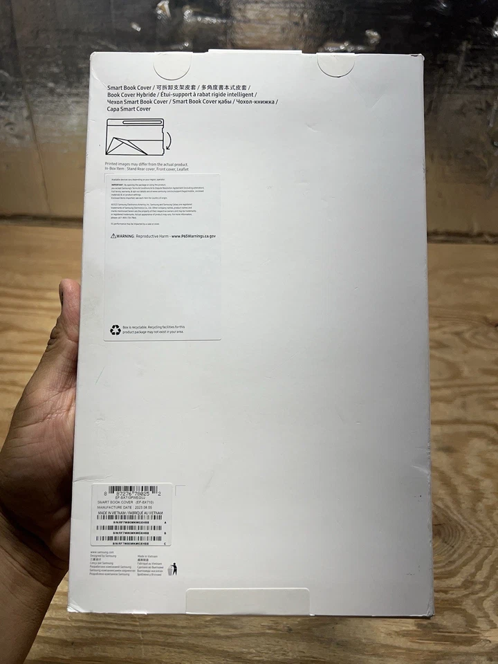 Samsung Smart Book Cover for Galaxy Tab S9/S9 5G/S9 FE/S9 FE 5G - White - Image 4 of 4