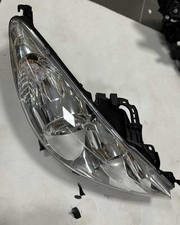 Feu avant (phare) Peugeot 207