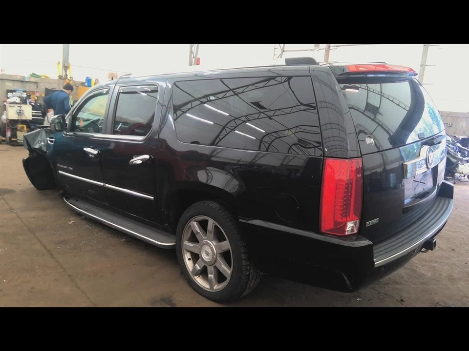 (LOCAL PICKUP ONLY) Passenger Right Front Door Thru 11/14/10 Fits 07-11 ESCALADE Foto 3 de 4