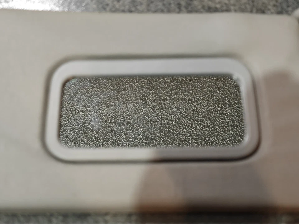 1993-2001 Subaru Impreza Sun Visors Pair Complete Outback Wagon - Image 4 of 4