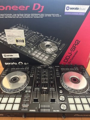 Pioneer DDJ-SR2 Serato DJ Pro Controller USB Performance Pads 2