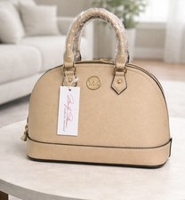 Borsa a mano Marilyn Monroe Collection beige cupola ferramenta oro nuova con etichette