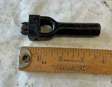Vintage United Carr Common Sense Cast Iron Fastener Tool #147 SR21