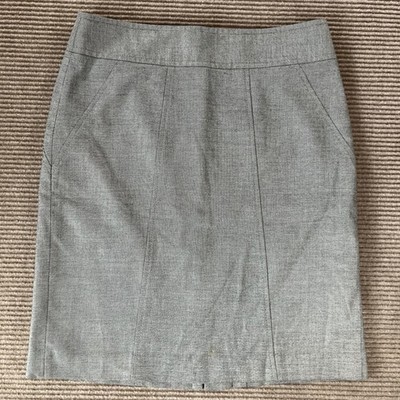 Ann Taylor LOFT Grey Paneled Pencil Skirt Size 4 Professional Workwear