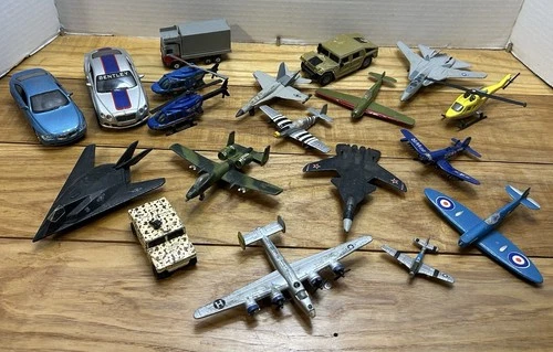VTG Mattel Matchbox Hotwheels Cragstan Maisto - Airplanes & Helicopters Lot