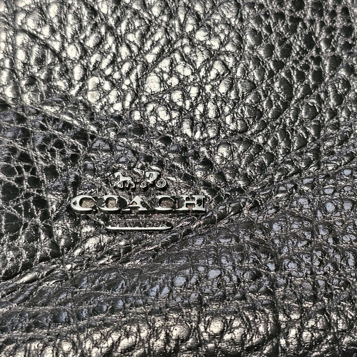   Finley Tailored Crossbody カジュアル COACH Faye Crossbody Purse Bag All Black Pebbled Leather