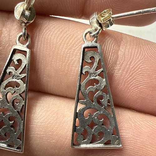 STERLING SILVER OPEN TRIANGLE SCROLLWORK DANGLE EARRINGS -3.9g - Picture 3 of 6
