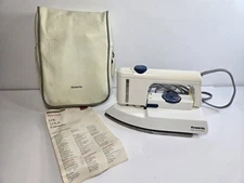 Vintage Rowenta DA-53.1 “Vapo-Traveller” portable iron TESTED/WORKS W/CASE