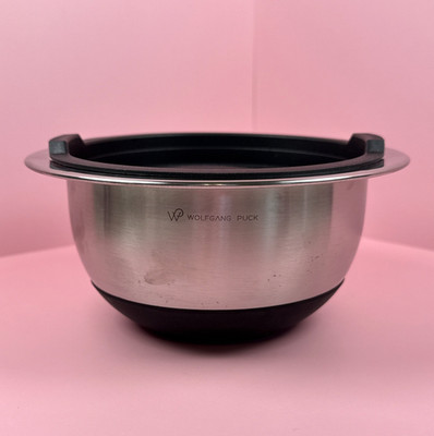 Wolfgang Puck Stainless Bowl With Lid 7 in  X 3 1/4 Deep Lid Seals Non slip Base
