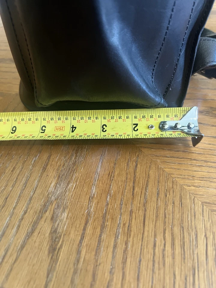 Vegan Leather Montana West Backpack Very Good Condition! Lots Of Pockets In&out - Image 3 of 4