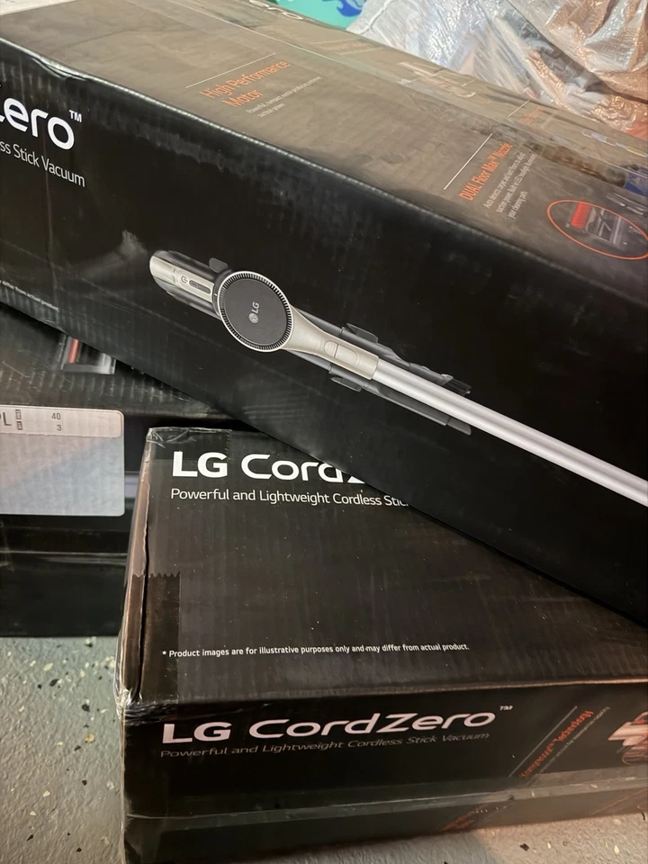 LG CordZero Q3 C5323B0 - Aspiradora con varilla inalámbrica - Beige - ¡NUEVA EN CAJA! Foto 2 de 2