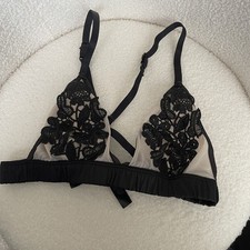 Black bra bralette size 6/8 very good condition women’s Lingerie