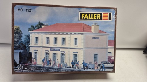 Faller H0 kit 1:87, 1101 estación St. Julien, parada, nuevo en embalaje original  | Condition: Neu