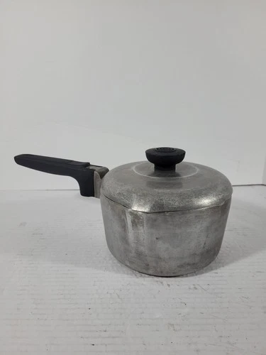 Vtg Wagner Ware Sidney -O- Magnalite 4681 1/2 P Sauce Pan 1 1/2 Qt With Lid