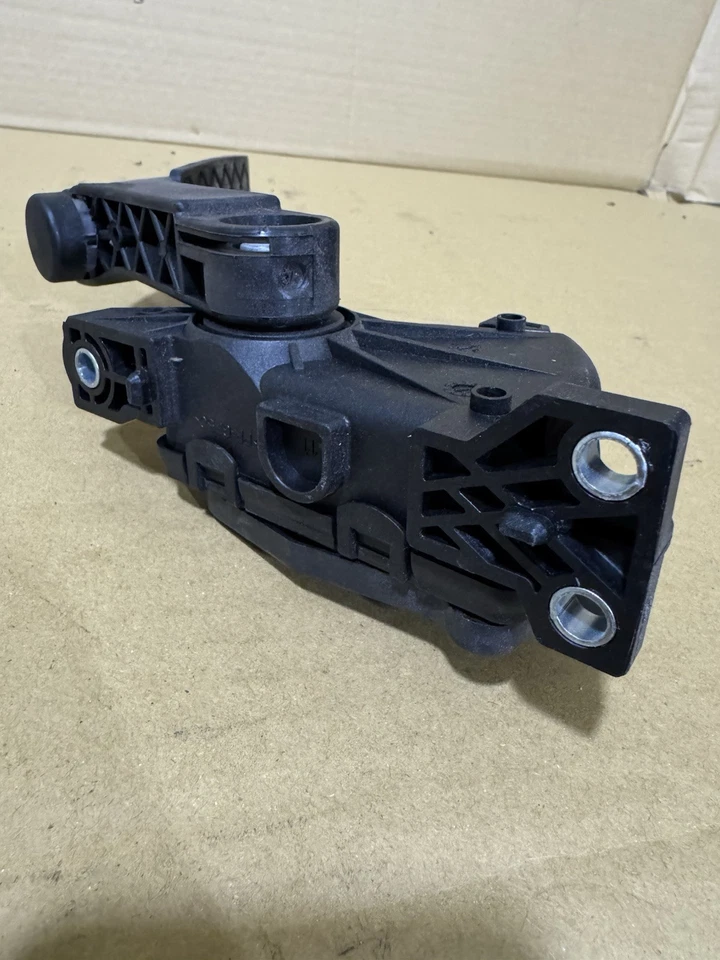 AUDI Q7 VW TOUAREG 2007-2009 ACELERADOR DE GASOLINA ACELERADOR PEDAL 7L0 723 507D OEM Foto 2 de 4