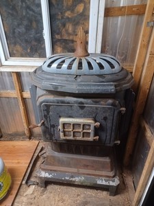 Antique Cast Iron Woodstove, Black, outdoor, Free Standing,coal burner