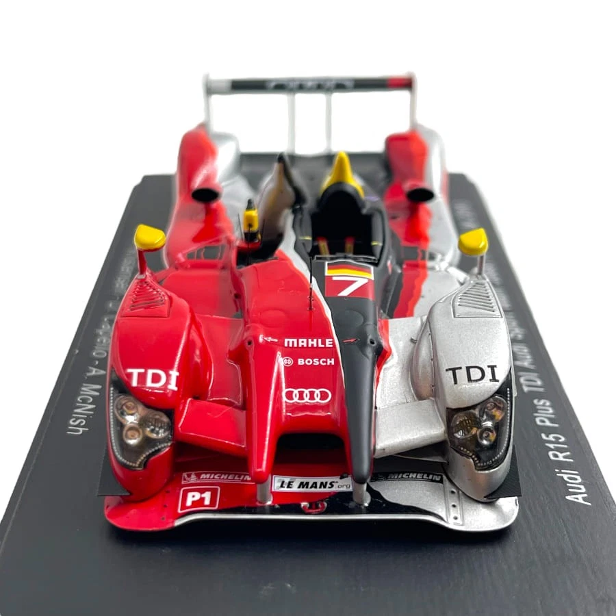 Modellino Auto Spark 1/43 Audi R15 Plus TDI Audi Sport Team Joest 3rd LeMans ... - Immagine 2 di 4