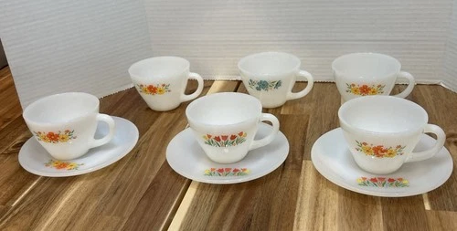 Vintage  Anchor Hocking Fire King milk  glass Cup & Saucer  6 cups  & 3 Saucers