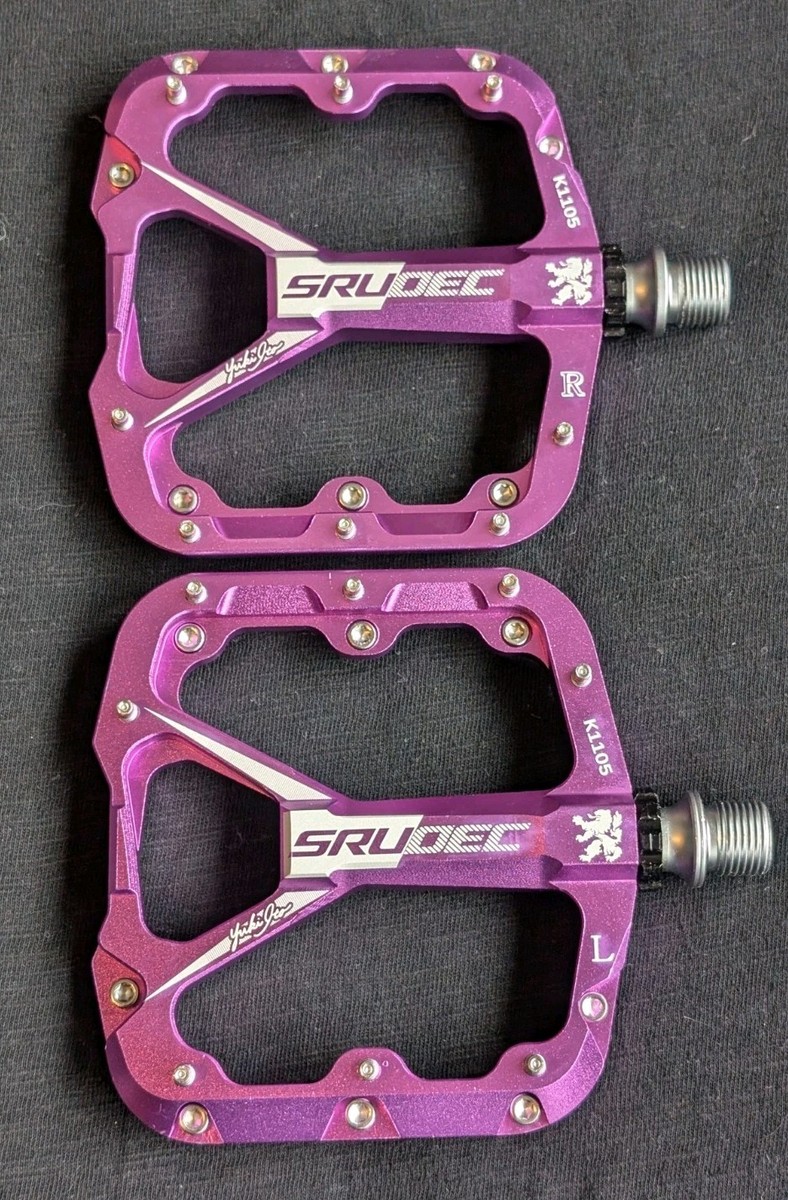 Purple Flat Pedals CNC Srudec Aluminium 354g NEW Removable Pins