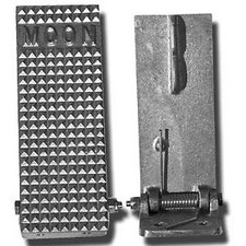 Moon Dragster Pedal Rectangle Style Cast Aluminium Mooneyes Moon Dragster Pedal Rectangle Style Cast Aluminium Mooneyes