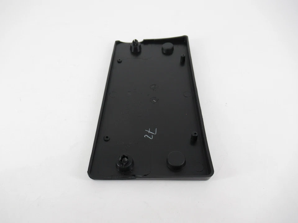 Soporte de matrícula delantero genuino OEM VW 1J5-807-287-B41 2000-2004 Jetta Foto 4 de 4