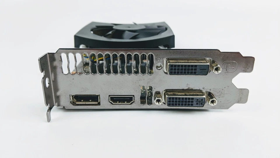 HP nVIDIA GeForce GTX 660 GDDR5 1.5GB PCI-E x16 Graphics Video Card 696349-001 - Image 2 of 4