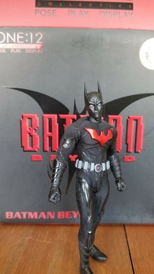 mezco one 12 batman beyond