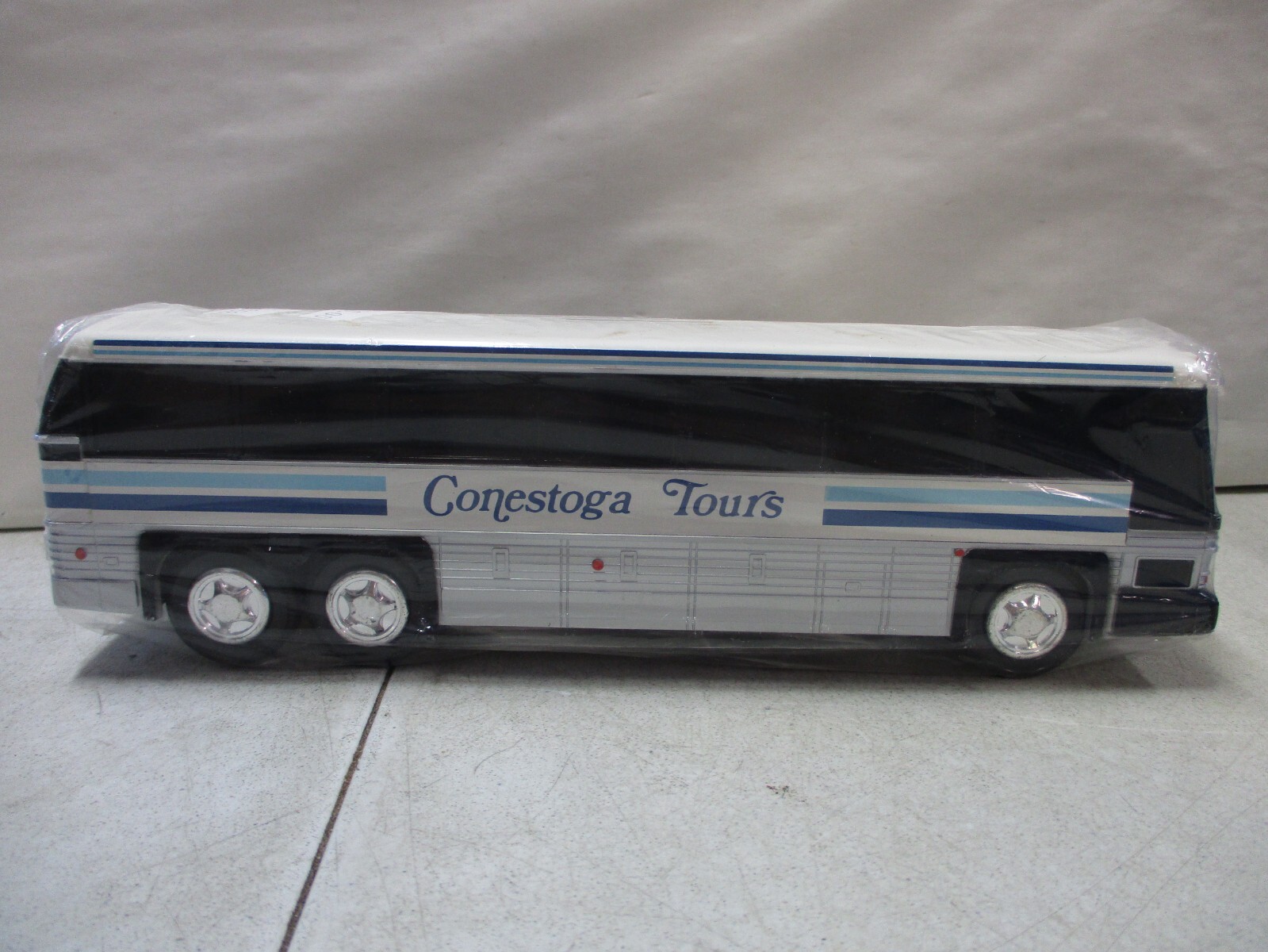 Royal Coach Conestoga Tours Plastic Charter Bus lot 1 eBay