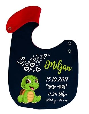 KLEINER FRATZ Größenverstellbares Baby Lätzchen Multicolor Schildi bedruckt mit Geburtsdaten