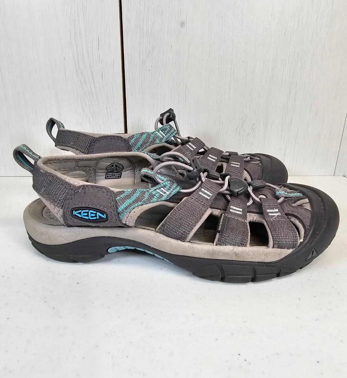Scarpe sandali impermeabili Keen Newport Hydro grigio blu donna taglia EU 38 5 US 8
