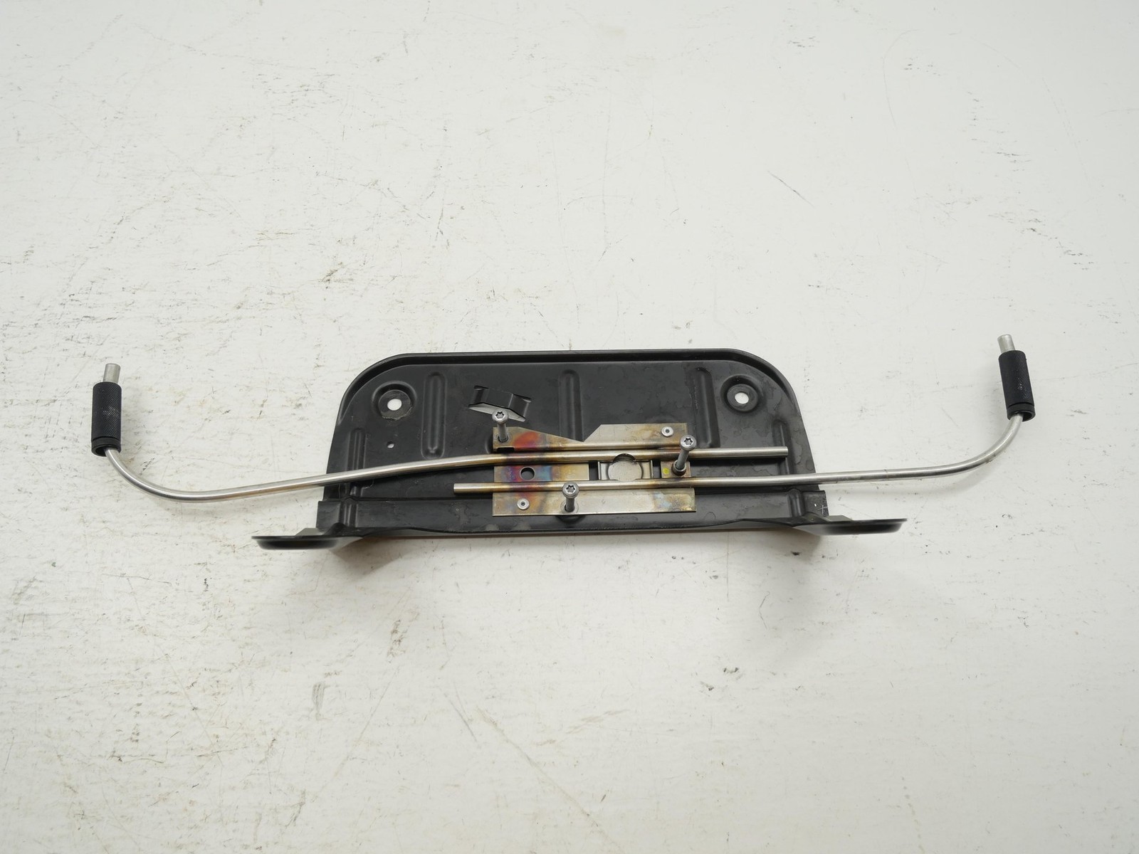 2005 Bentley Continental GT Coupe Rear Spoiler Mounting Bracket Guide Wing OEM