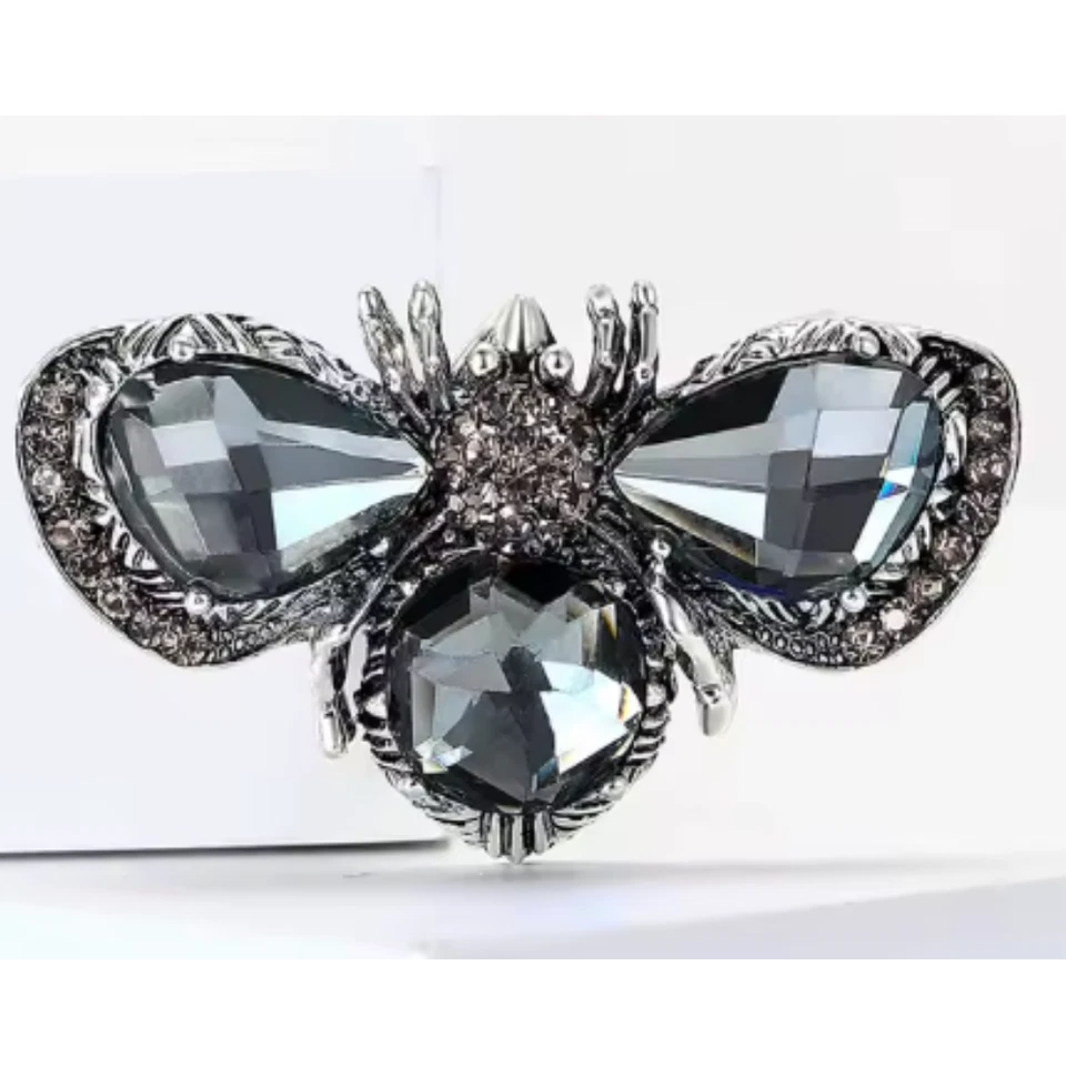 Lindo broche de plata de abeja de cristal prendedor diamantes de imitación joyería de insectos, regalo de verano unisex Foto 2 de 4