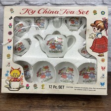 Summco Toy China Tea Set Blonde Twins Holding Hands Unused In Original Package