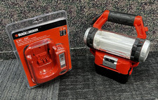 Black & Decker FireStorm 18V Fluorescent Work Light Lantern Battery & Charger