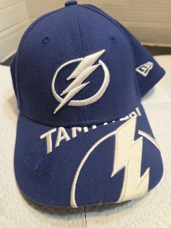 Tampa Bay Lightning New Era Youth 39 Thirty  Ball Cap NHL Blue