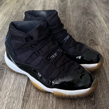 2000 Nike Air Jordan Retro 11 XI Space Jam Black White Concord Size 6.5Y Youth