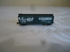 Atlas N Scale Union Carbide Linde Industrial Gases Box Car (Steel Wheels)