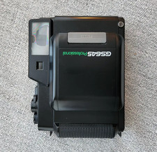 near MINT Fuji Fujica GS645 Pro 6x4.5 Film Camera 75mm f/3.4 Lens From JAPAN