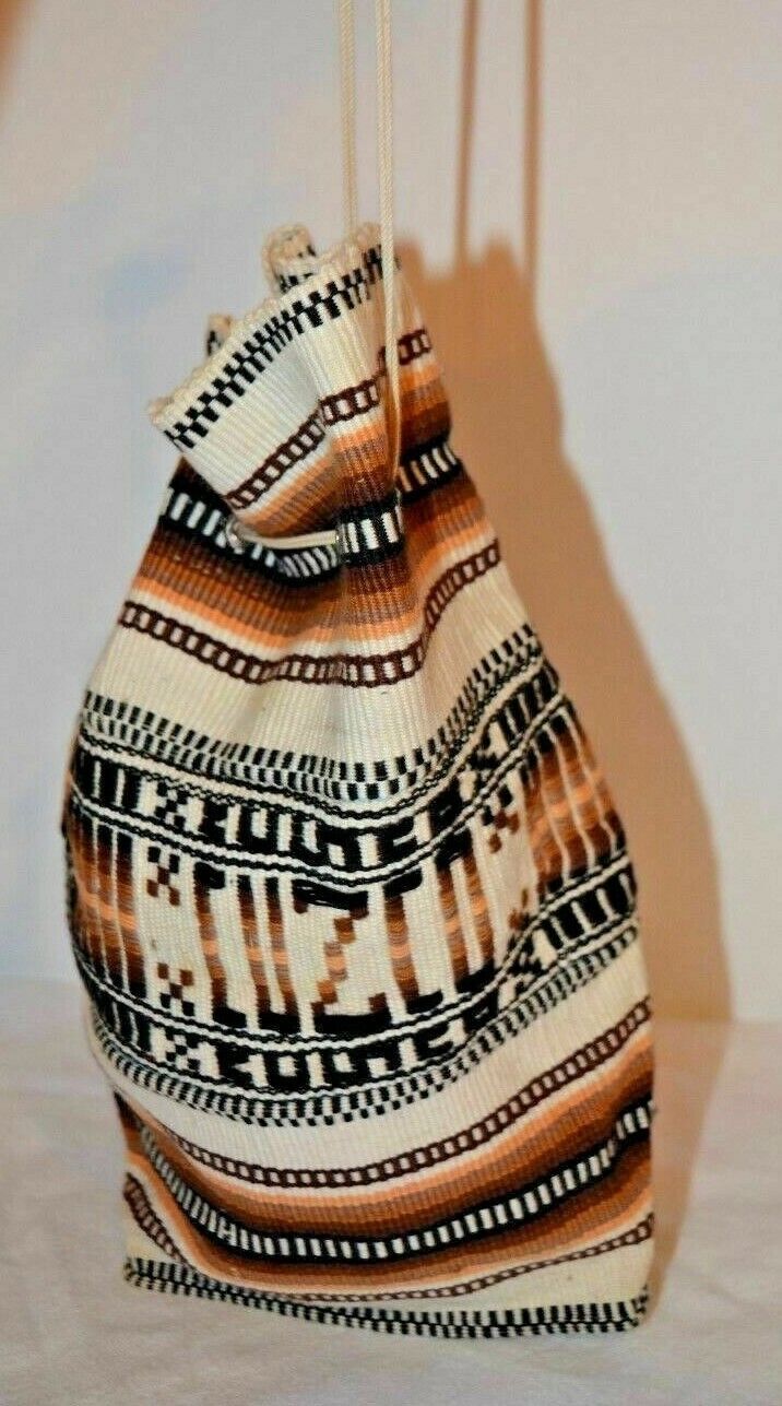 Peruvian Handwoven Wool Rucksack Drawstring Purse… - image 1