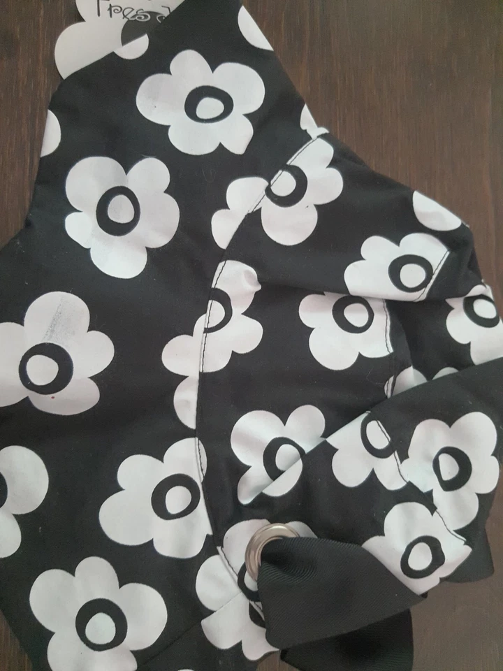 Sombrero cubo Mud Pie nuevo con etiquetas talla 0-12 meses negro blanco floral grande negro lazo Foto 3 de 4