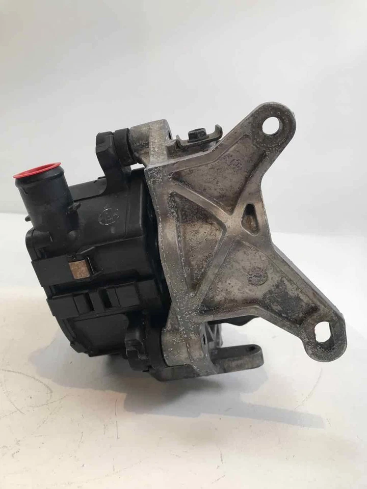 Bomba de inyección de aire secundaria para Subaru Legacy 2007-2012 probada por OEM Foto 4 de 4