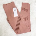 Foto 4 di 6